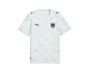 White Football Jerseys: Style and Buying Guide